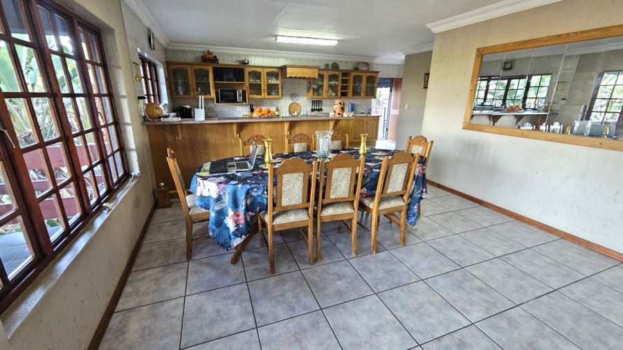 5 Bedroom Property for Sale in Schoemansville North West